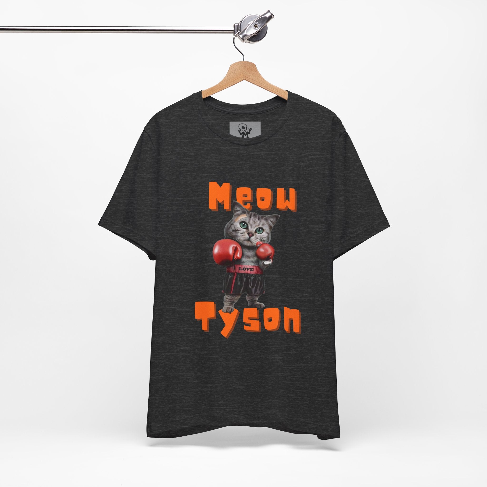 Meow Tyson T-shirt – funny cat boxing pun tee. Unisex graphic shirt for cat lovers, humor fans, and animal pun streetwear.